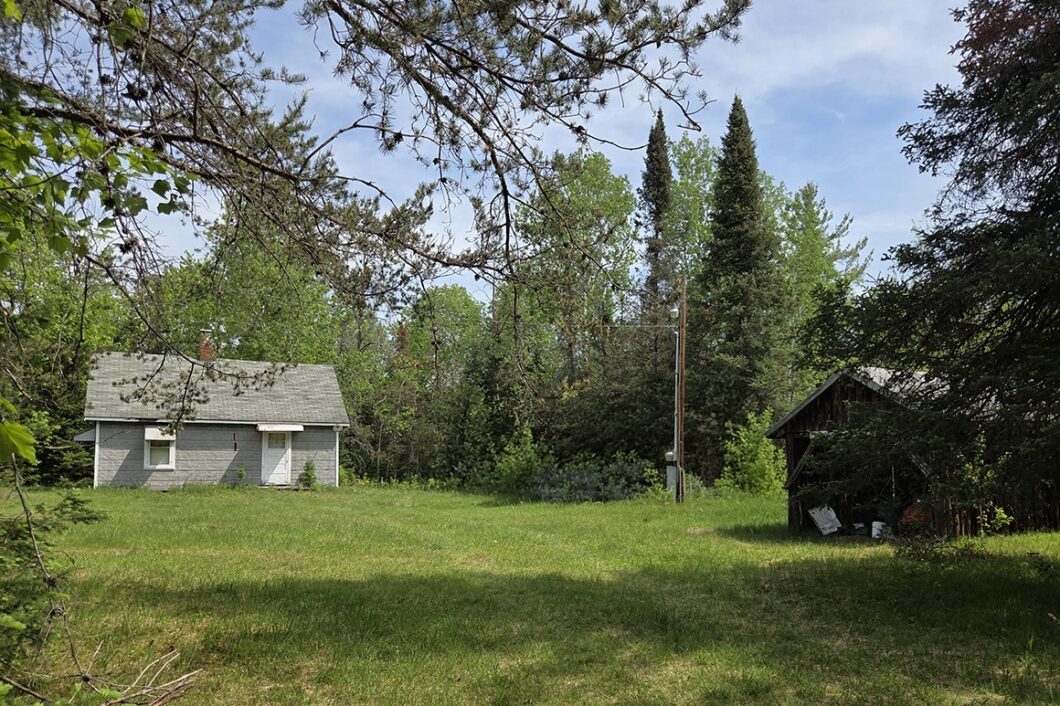 Waterfront land with cabin for sale on Somo River in Lincoln County WI